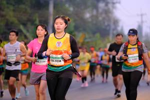 BIB: 21238, 22200
                            <button type="button" onclick="openModal(8639262)" class="btn btn-primary btn-sm float-right btn-popup" data-toggle="modal" data-target=".modal-high-quality">
                        <i class="fas fa-shopping-cart"></i> Add to Cart
                    </button>
                                            <button type="button" onclick="isThisMe(8639262, true)" class="btn btn-success btn-sm float-right btn-popup btn-isme hidden" data-toggle="tooltip" data-placement="bottom" title="นี่คือรูปของคุณใช่ไหม คลิกที่นี่เพื่อเอาเข้าอัลบั้ม">
                        <i class="fas fa-plus"></i> Add to album
                    </button>
                    <button type="button" onclick="isThisMe(8639262, false)" class="btn btn-warning btn-sm float-right btn-popup btn-isnotme hidden">
                        <i class="fas fa-ban"></i> Remove from album
                    </button>